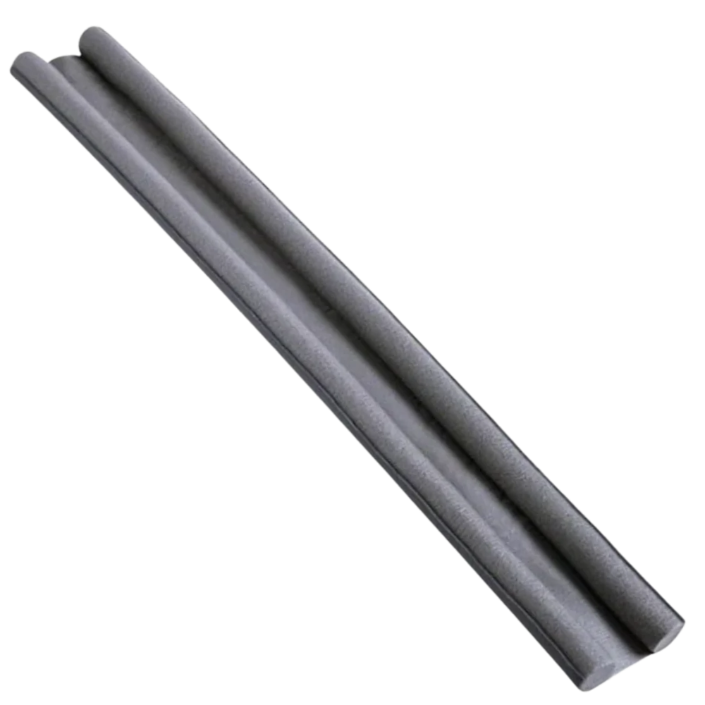 Insulating door seal